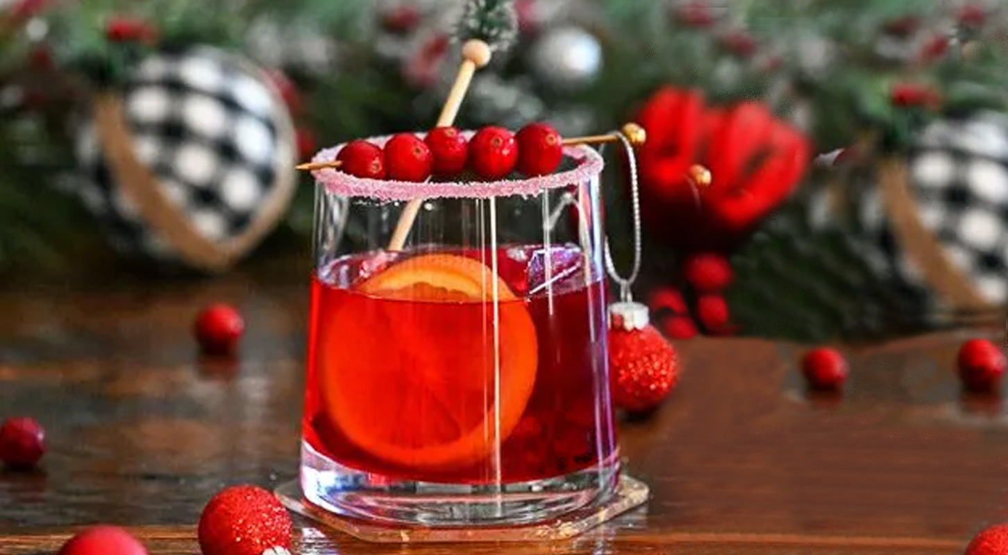 OLD FASHIONED HOLIDAY HAPPY HOUR